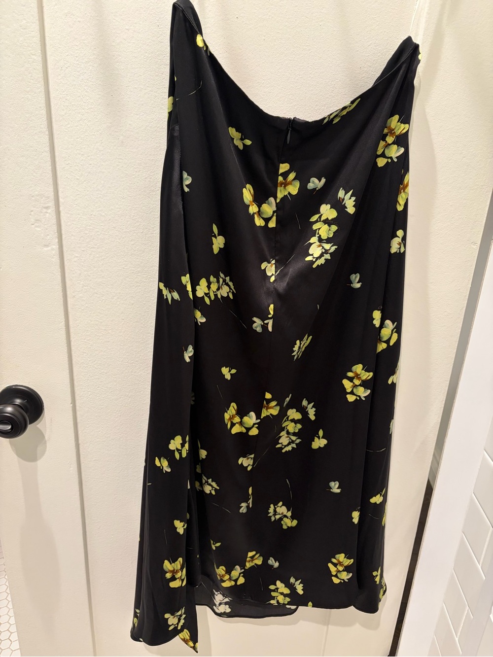 Cara Cara NYC Callie Skirt in Black Flower Shower — NWT Silk Midi